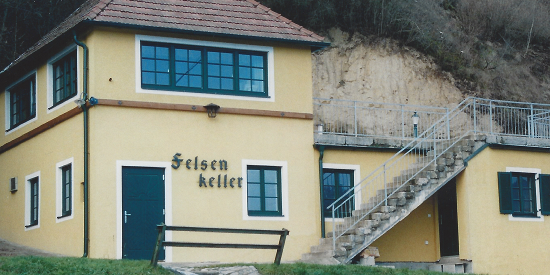 Zöbinger Felsenkeller - Familie Rögelsperger