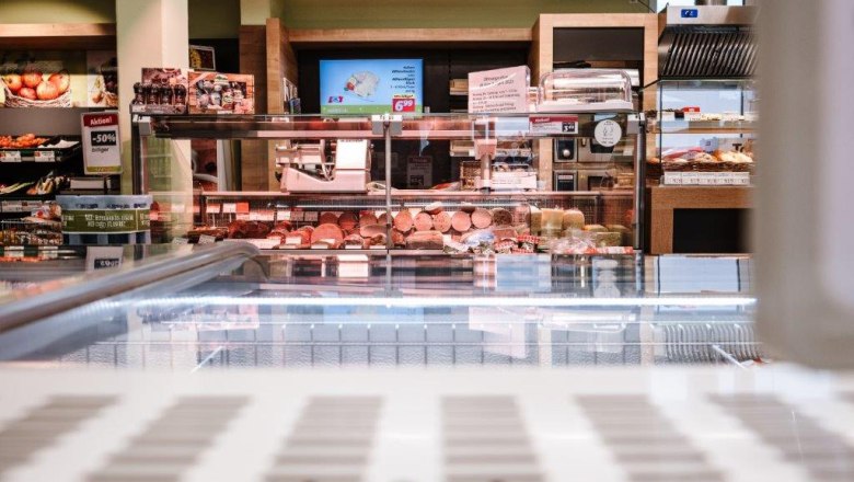 Sortiment "Unser G'sch&auml;ft in Bergern", &copy; Georg Werner