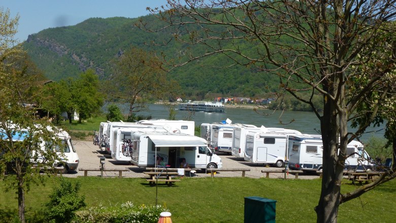 Wohnmobilstellplatz Gemeinde Aggsbach, © Gemeinde Aggsbach Markt Wohnmobilstellplatz Gemeinde Aggsbach, © Gemeinde Aggsbach Markt