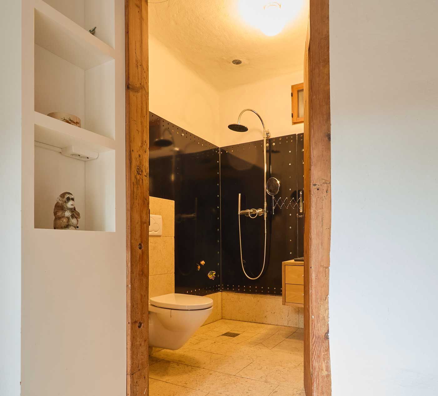 WC und begehbare Dusche