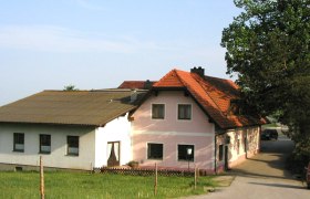 Gasthaus Brandstetter, © Gemeinde Hochneukirchen-Gschaidt