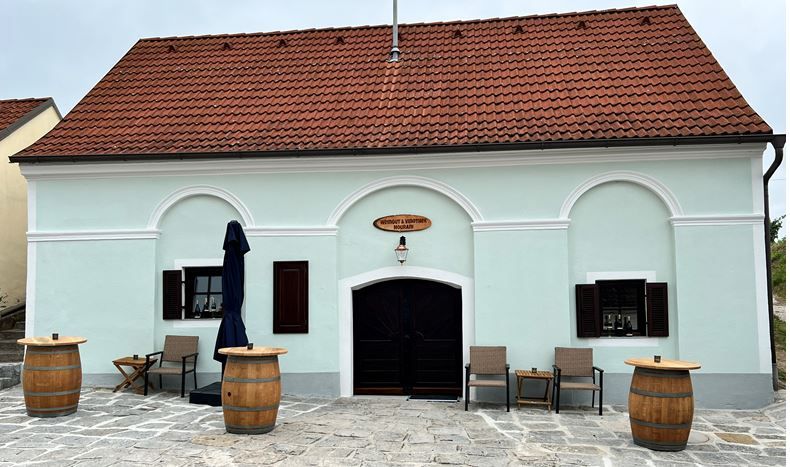 Weingut Nourani