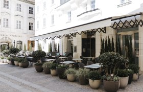 Gem&uuml;tlicher Gastgarten, &copy; Markt.Spiel