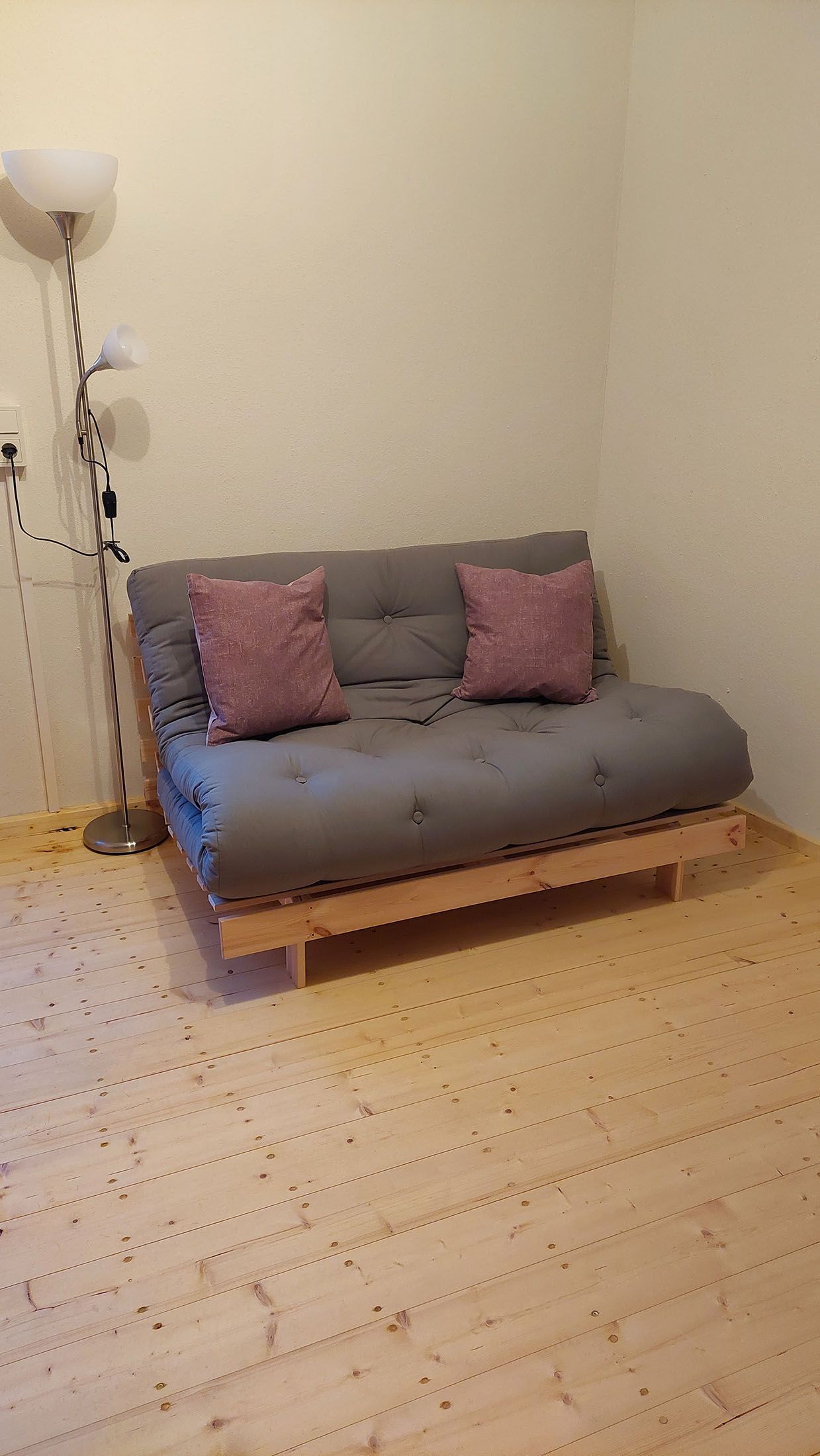Galerie mit Sofa