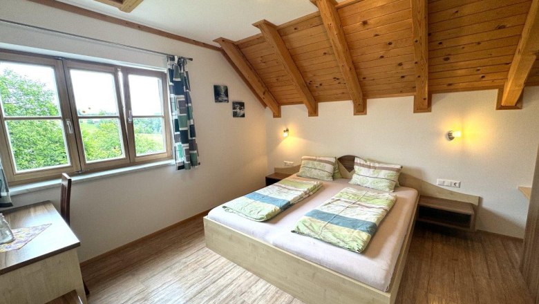 Ferienwohnung Schlafzimmer, &copy; H&ouml;barten