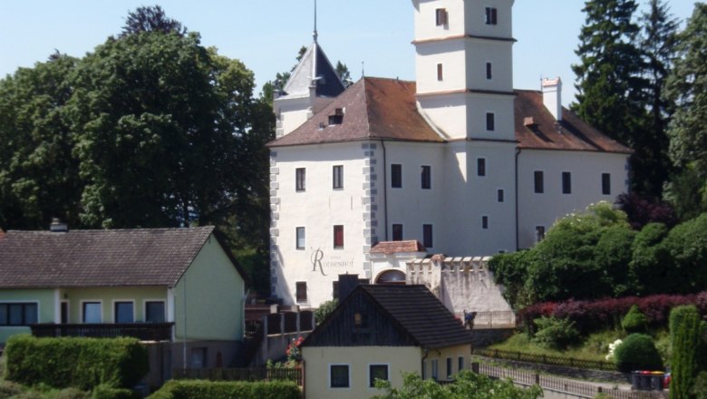 Schloss Rothenhof in Emmersdorf, © Arbeitskreis Wachau/R. Würflinger