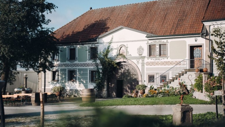 Mostheuriger & Hofladen Hauer, &copy; Moststra&szlig;e, dochbodnliacht