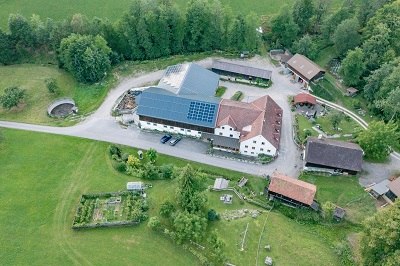 Hofansicht aus Vogelsicht, &copy; Einkehrhof Poggau