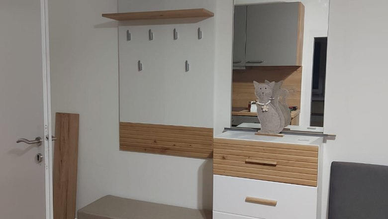 Garderobe, &copy; Lisa Halmenschlager