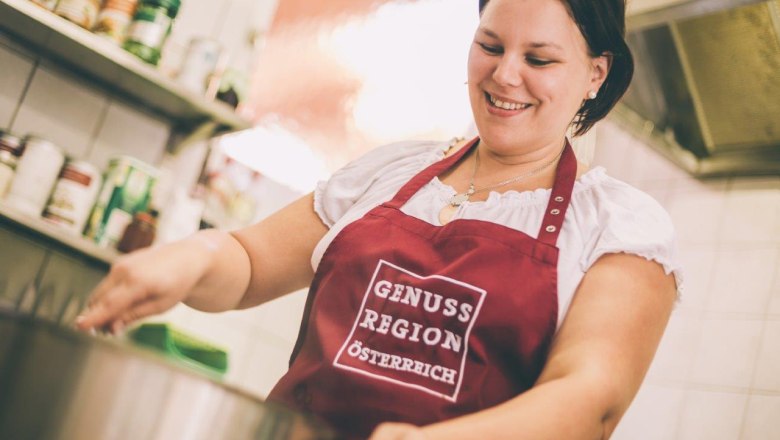 Bernadette Bertl, &copy; David Faber