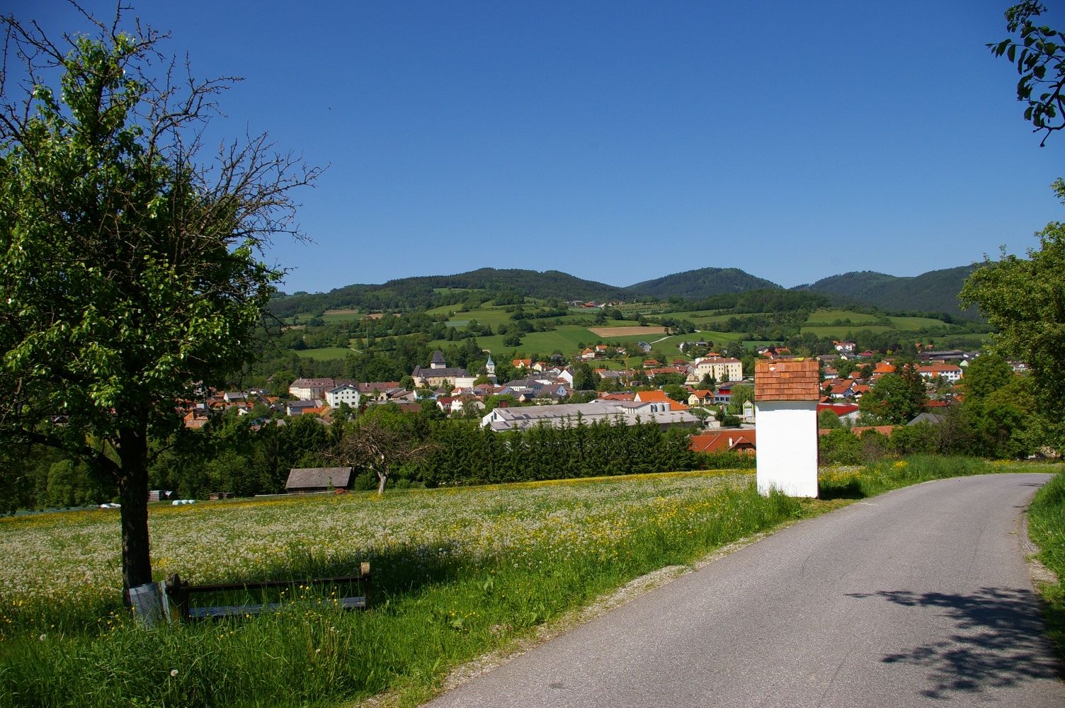 Pöggstall nach Ortsende Richtung Krempersbach und Laas