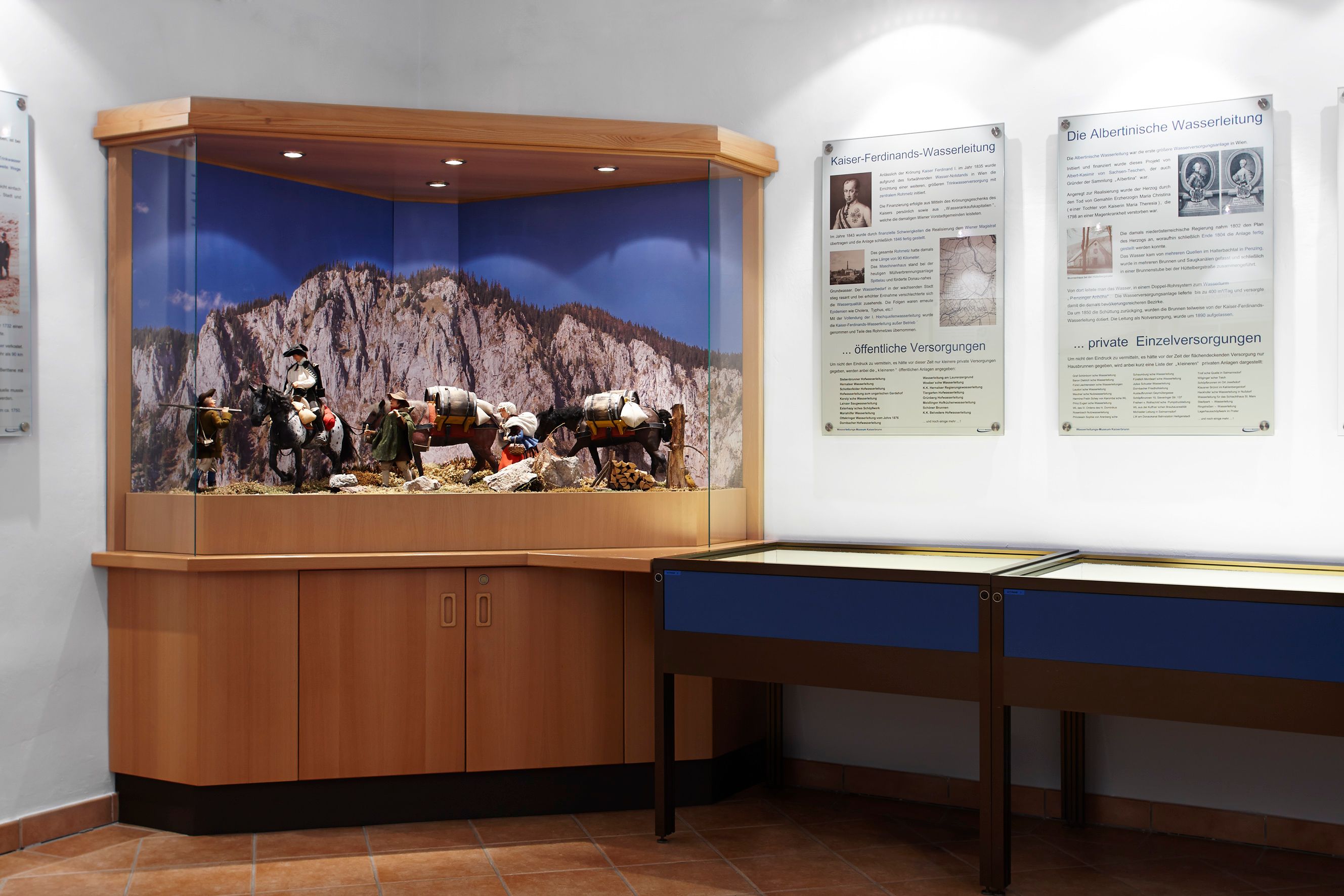 Ausstellung im Wasserleitungsmuseum Kaiserbrunn mit Diorama und Informationstafeln.