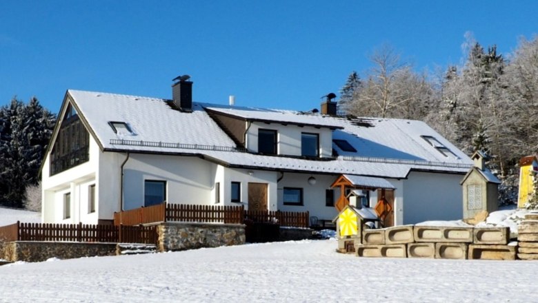 Außenansicht Haus, © ferienwohnung wiesmüller Außenansicht Haus, © ferienwohnung wiesmüller