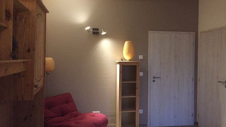 Hippo Campus, Zimmer