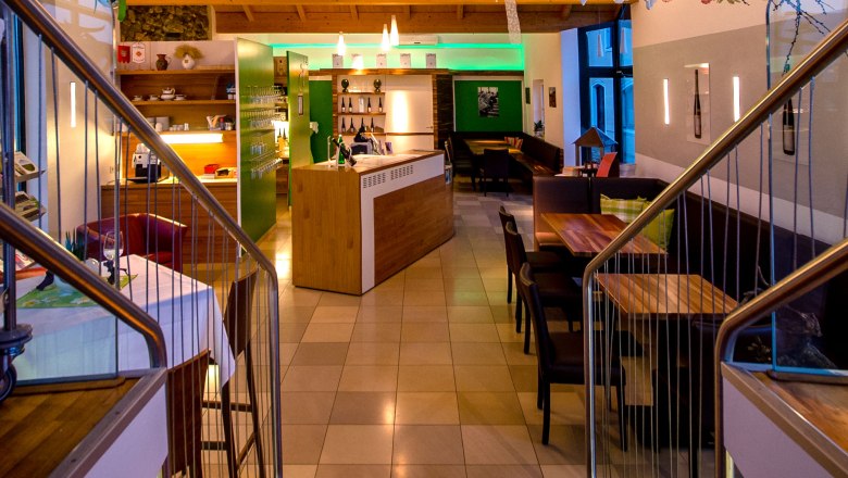 Innenansicht Weingut Schmelz, &copy; Weingut Schmelz