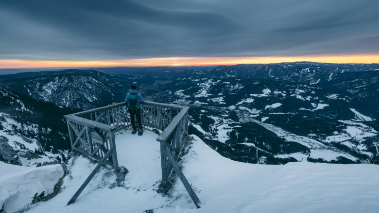 Schneeschuhwandern auf der Rax, © Niederösterreich Werbung/ Sebastian Scheichl