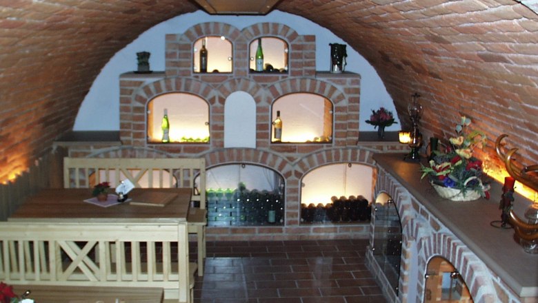 Keller, &copy; Anita Schiessler