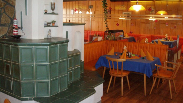 Gaststube im Restaurant Seeblick, &copy; Caf&eacute;-Restaurant "Seeblick"