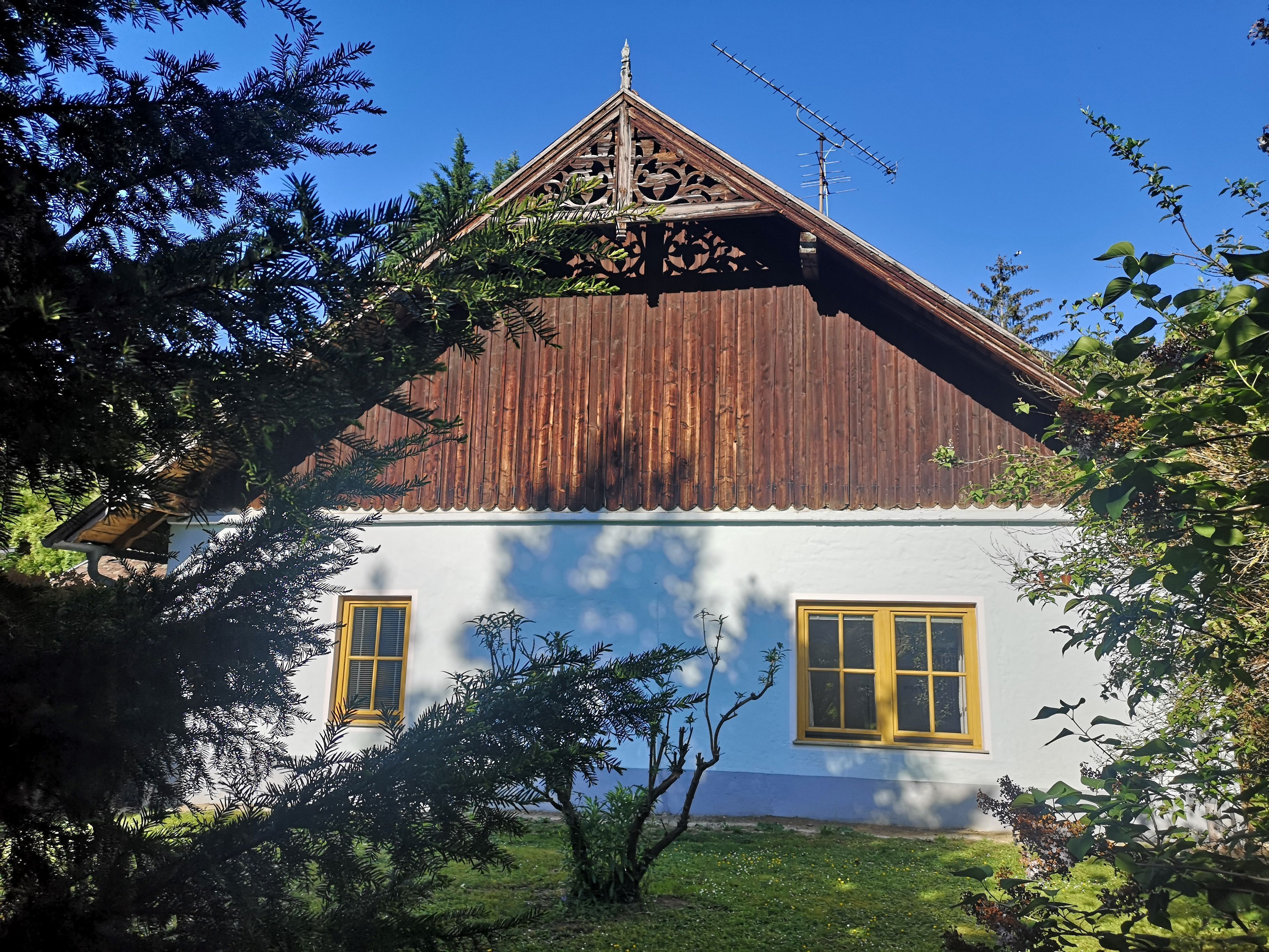 Haus Gartenansicht