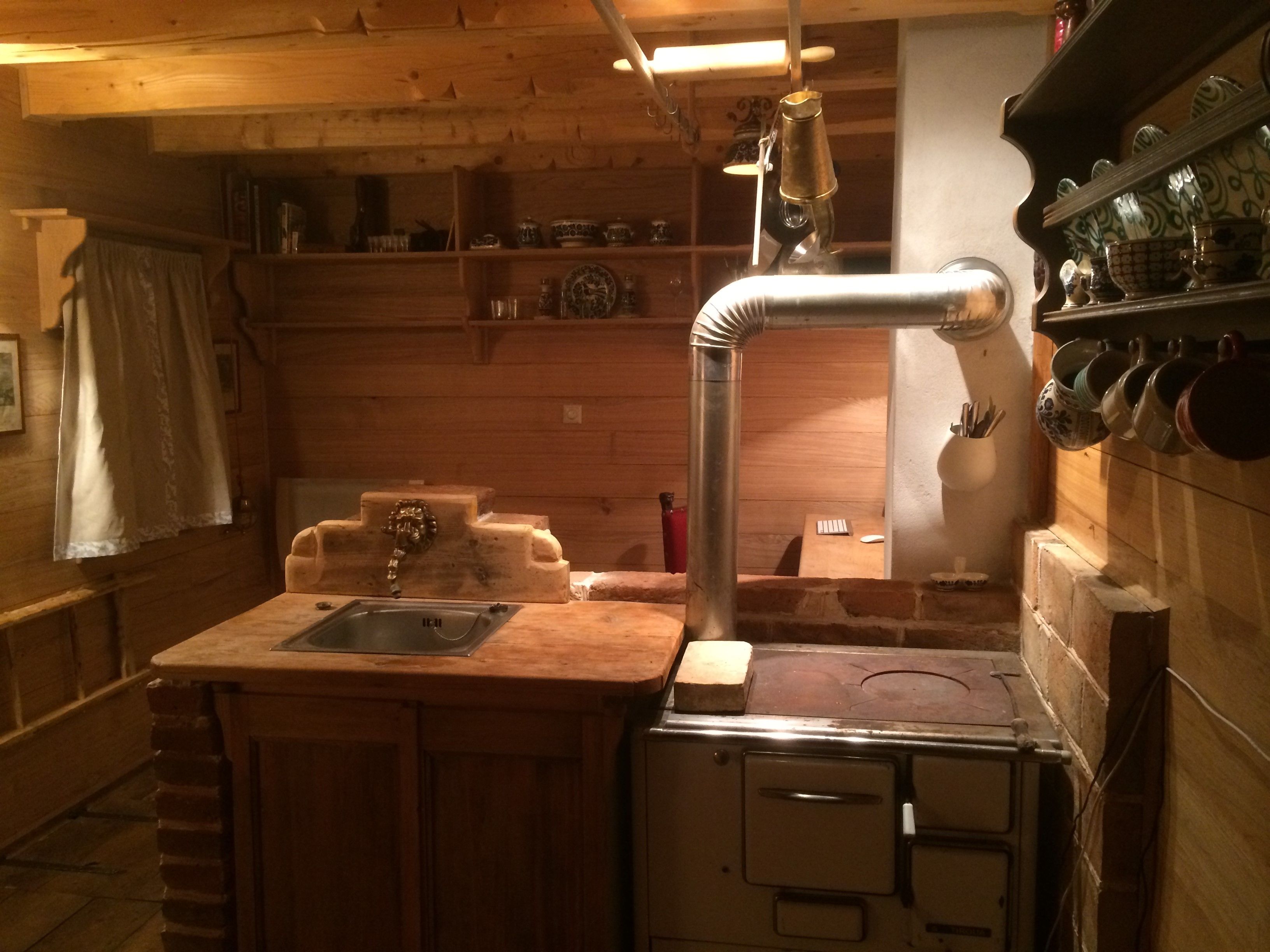 Innenansicht Holzknechthütte