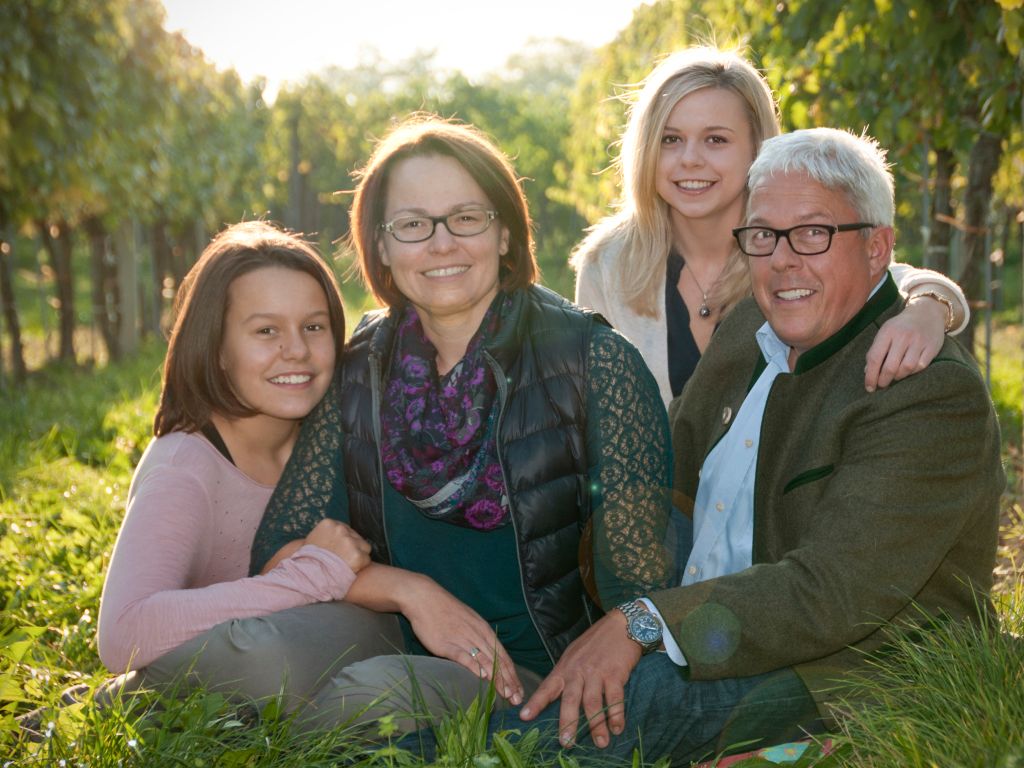 Weingut Familie Schmid