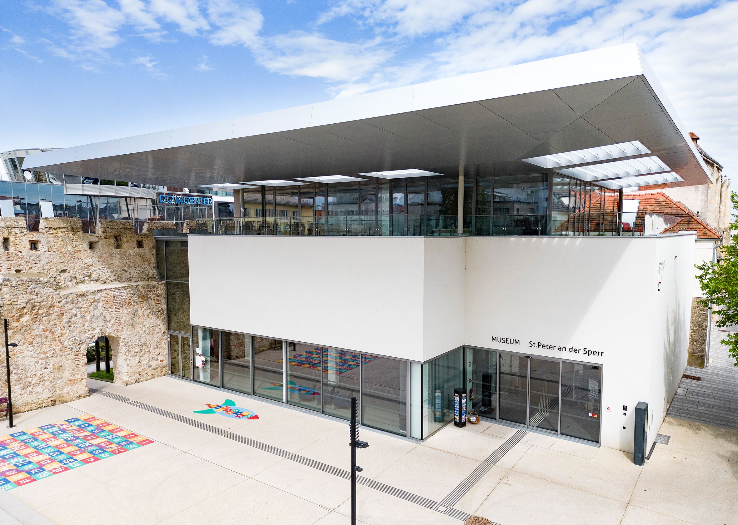 Das moderne Stadtmuseum, welches an ein ehemaliges Kloster angebaut wurde