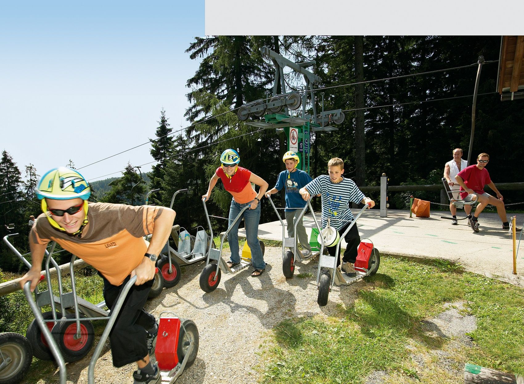 Bergbahn und Rollerbahn Mönichkirchen (Copyright: Alpengasthof Enzian)
