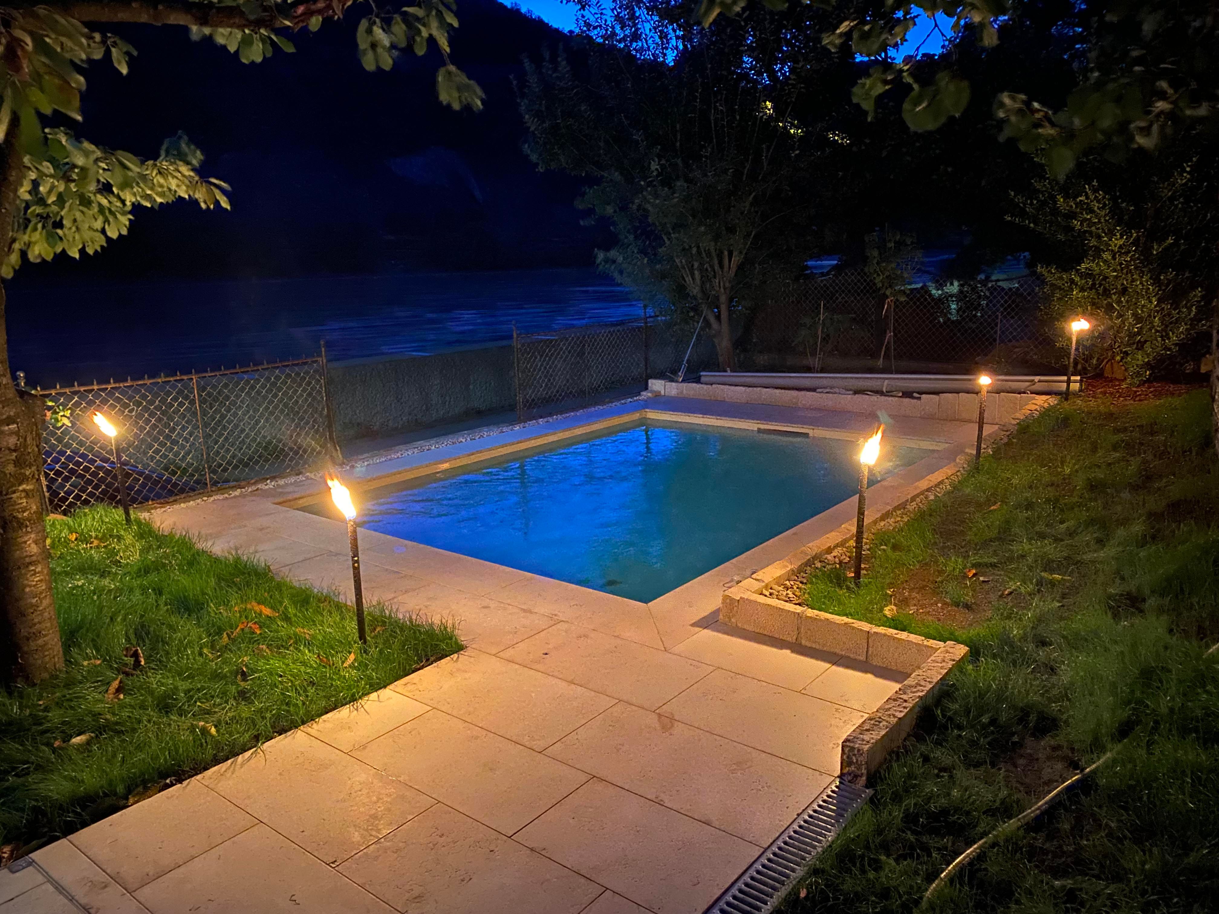 Swimmingpool aussen