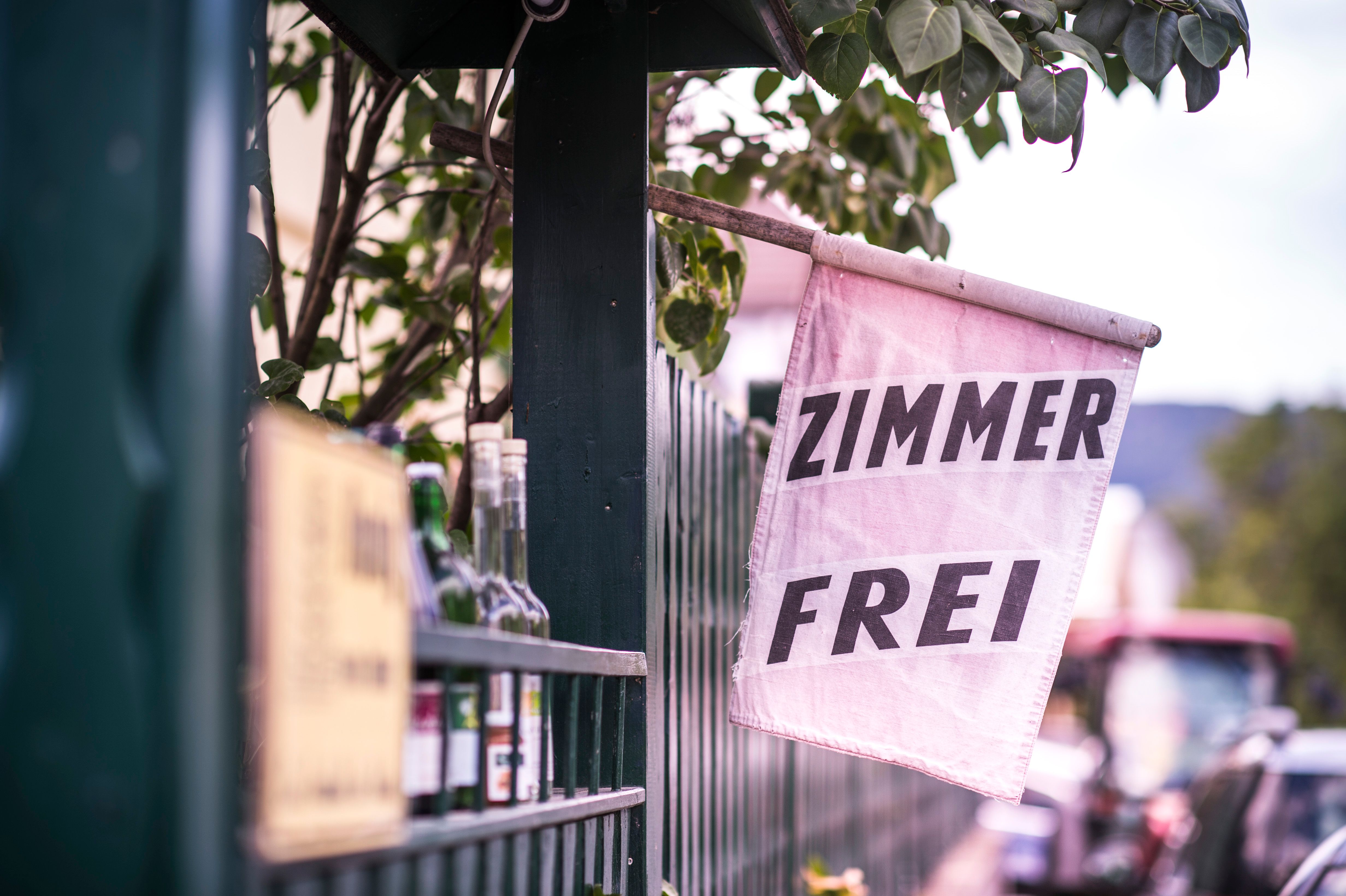 Symbolbild "Zimmer frei"