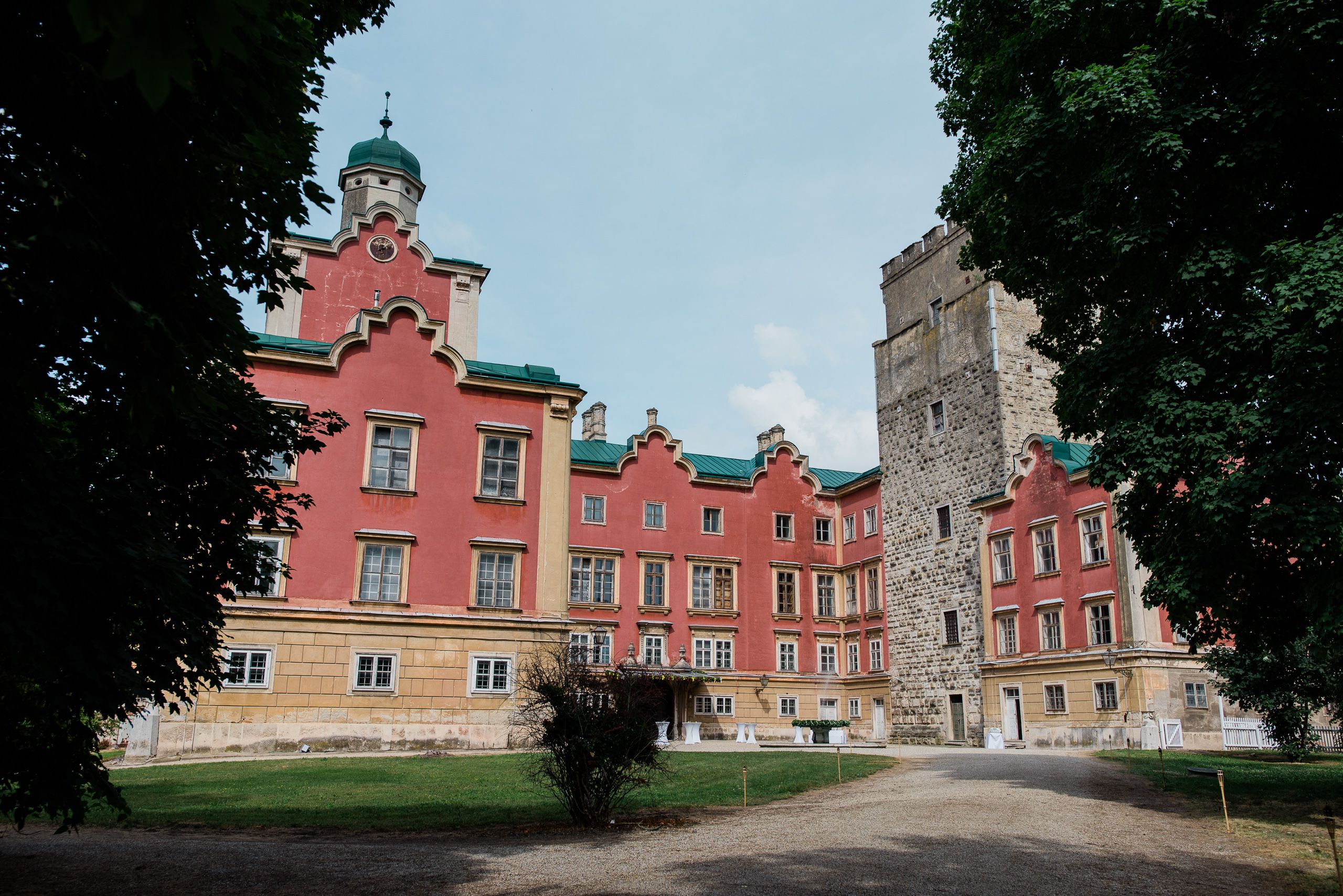 Schloss Prugg - Außenansicht