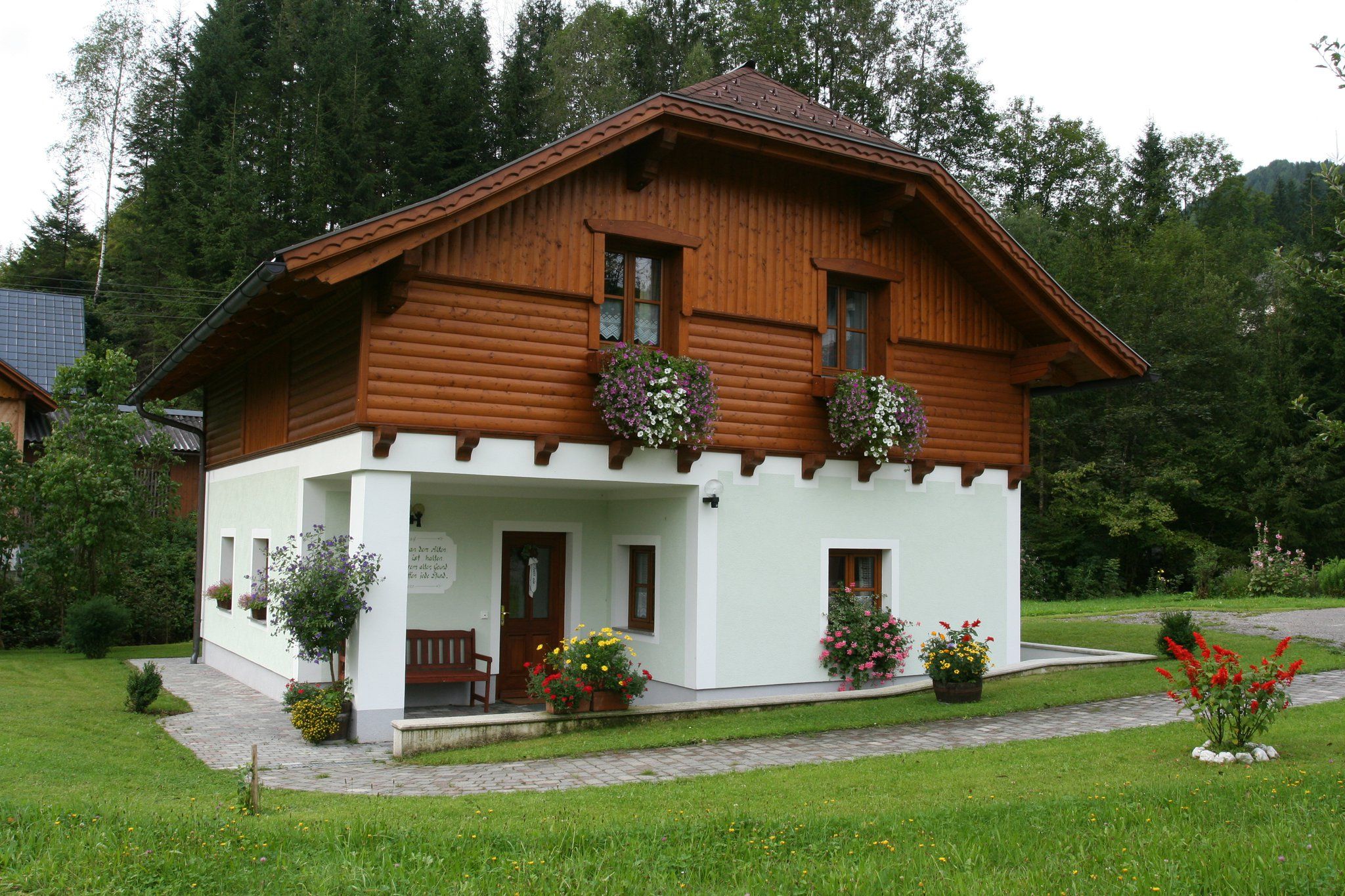Hausansicht Sommer