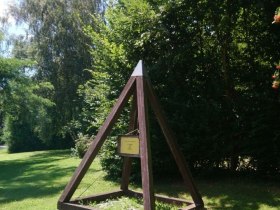 Holzpyramide, © Wienerwald Tourismus GmbH / Miriam Üblacker