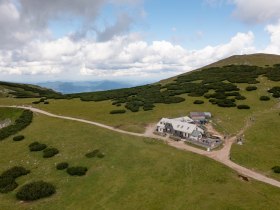 Damb&ouml;ckhaus auf 1810m, &copy; Wiener Alpen in Nieder&ouml;sterreich - Schneeberg Hohe Wand
