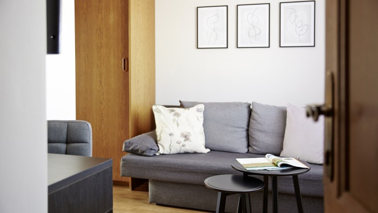 G&auml;stezimmer, Couch, &copy; Pension Pia OG