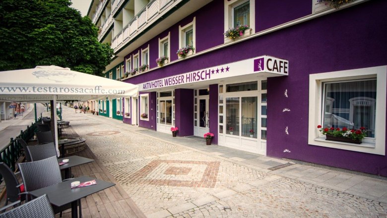 AWH Aussenaufnahme Eingang Terrasse, &copy; AWH BetriebsgmbH