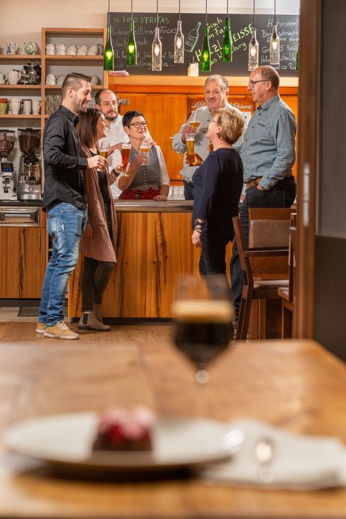 HUEBER der Wirt in Bründl