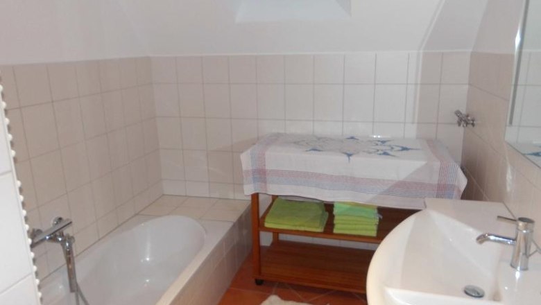 Bad, &copy; Petra Gr&ouml;&szlig;bacher