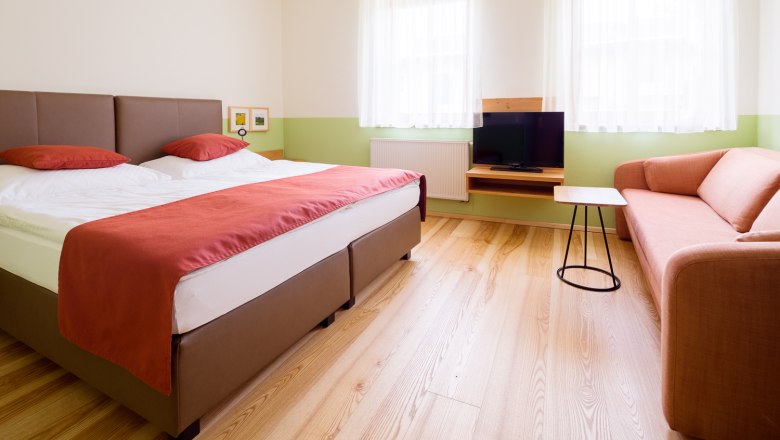 Doppelzimmer, &copy; TIRZA Photography