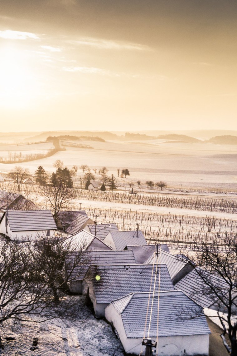 Kellergasse im Winter, © Niederösterreich Werbung/ Robert Herbst