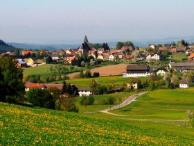 Maria Laach im Zentrum des Naturparks Jauerling-Wachau, &copy; Lukas Traxler
