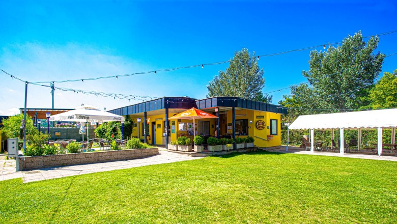 Rezeption ÖAMTC Donau Camping Krems, © ÖAMTC Zweigverein Krems Rezeption ÖAMTC Donau Camping Krems, © ÖAMTC Zweigverein Krems