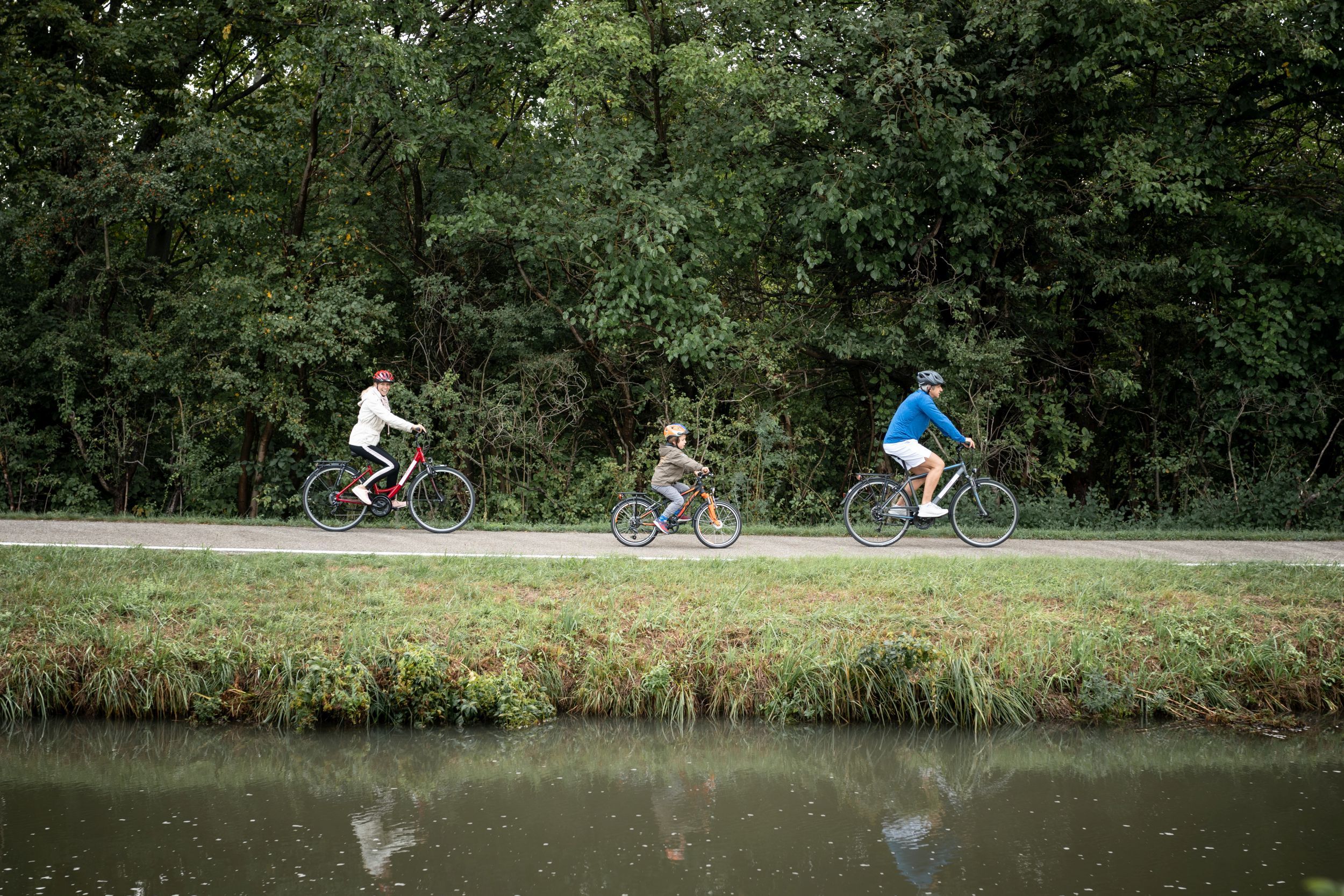 Radweg am Wiener Neustädter Kanal