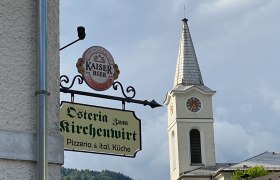 Nahe der Kirche - wie der Name schon sagt, &copy; Osteria zum Kirchenwirt