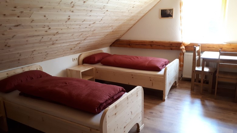 Zimmer 2 Einzelbett, © Ferienhaus Buxbaum