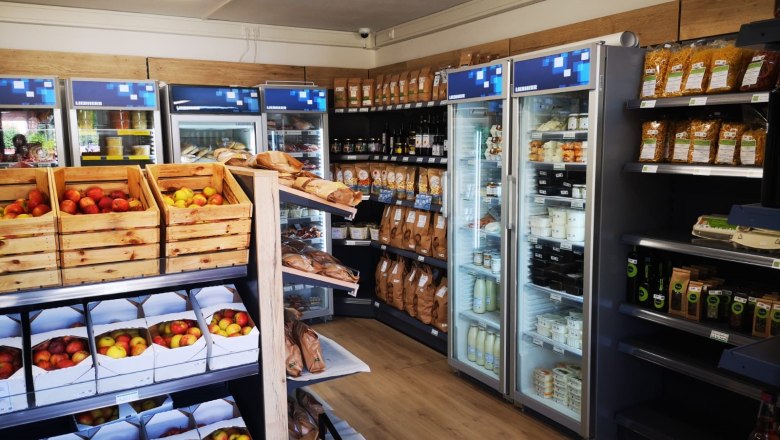 Vielf&auml;ltige Auswahl, &copy; Neidlinger Dorfladen