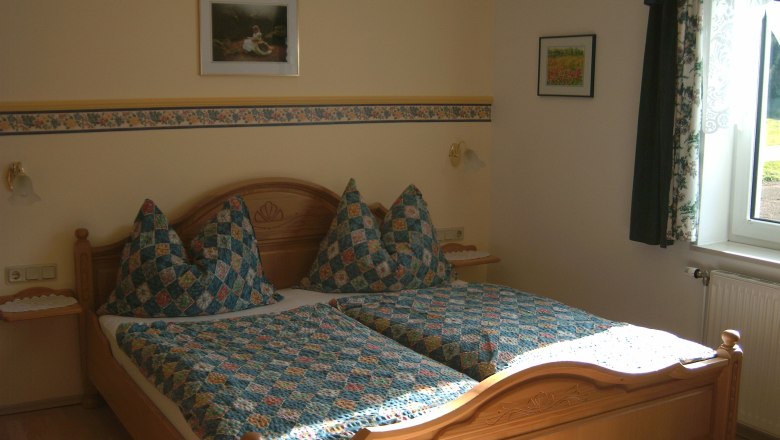 Zimmer ., &copy; @wagner