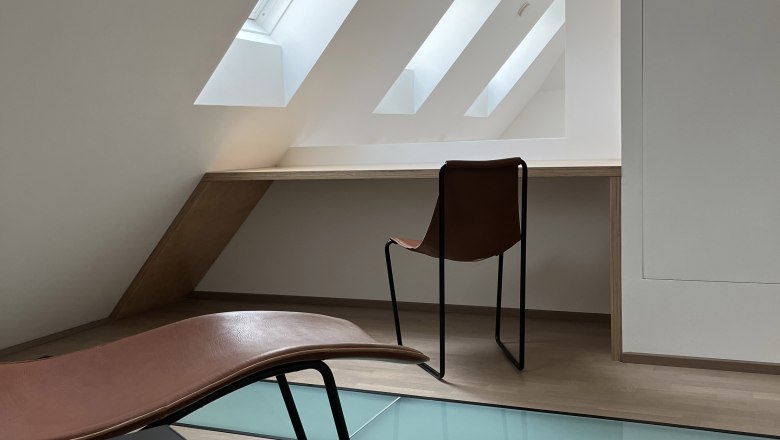 Moderne Innenausstattungselemente im Haus F&uuml;nf, &copy; Prof. Arch. Dietmar Kraus