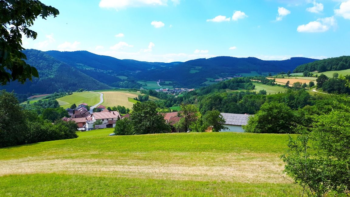 Blick auf Loibersdorf und Pöggstall mit St. Anna Kirche