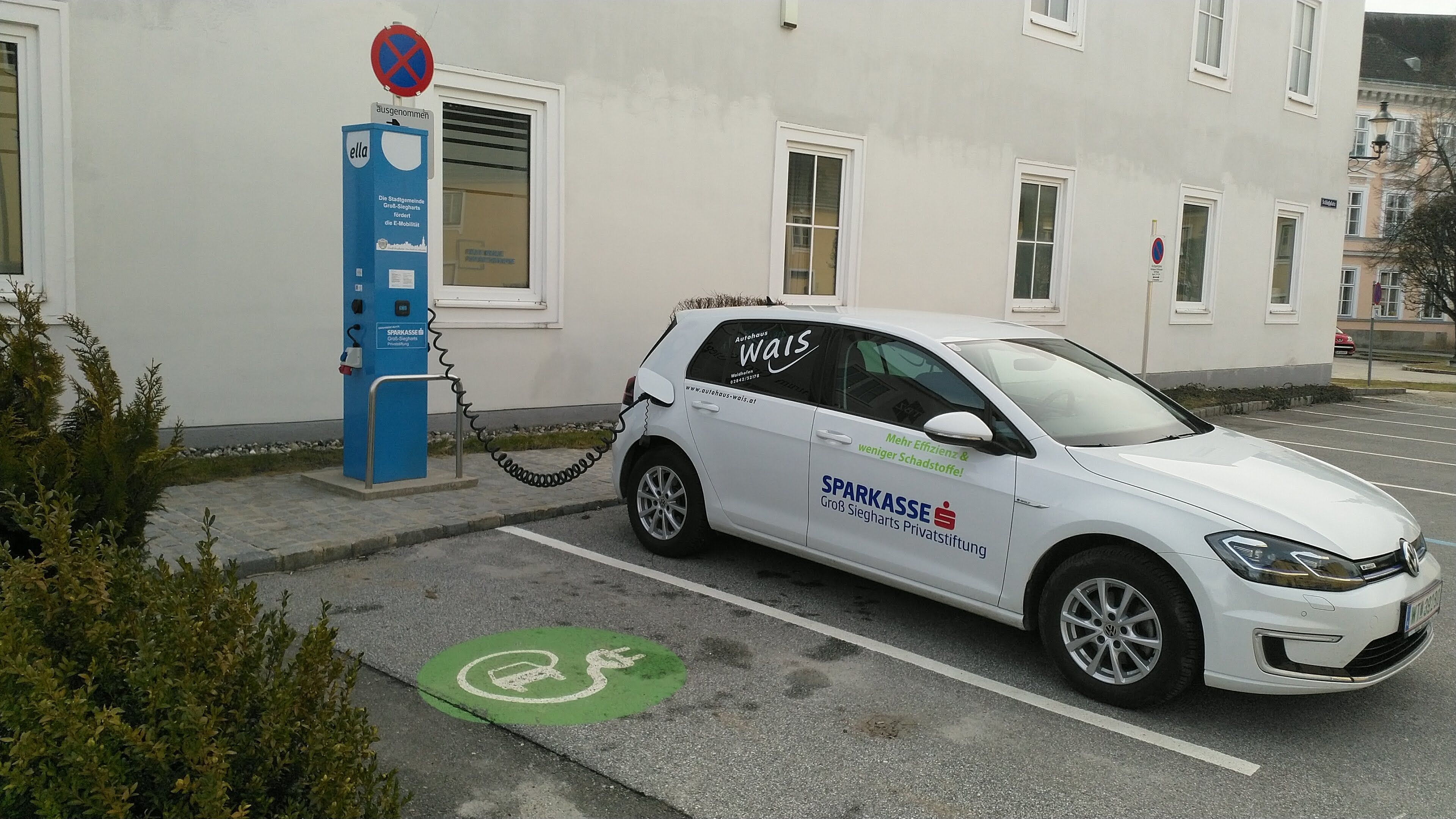 E-Tankstelle
