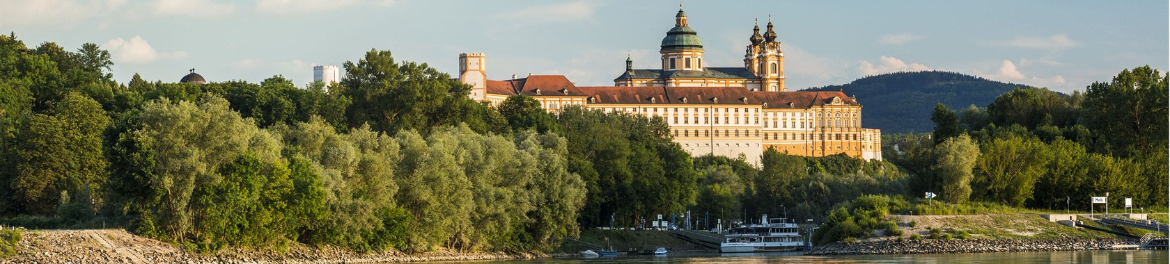 Blick auf Stift Melk von Emmersdorf, © Niederösterreich-Werbung/ Michael Liebert
